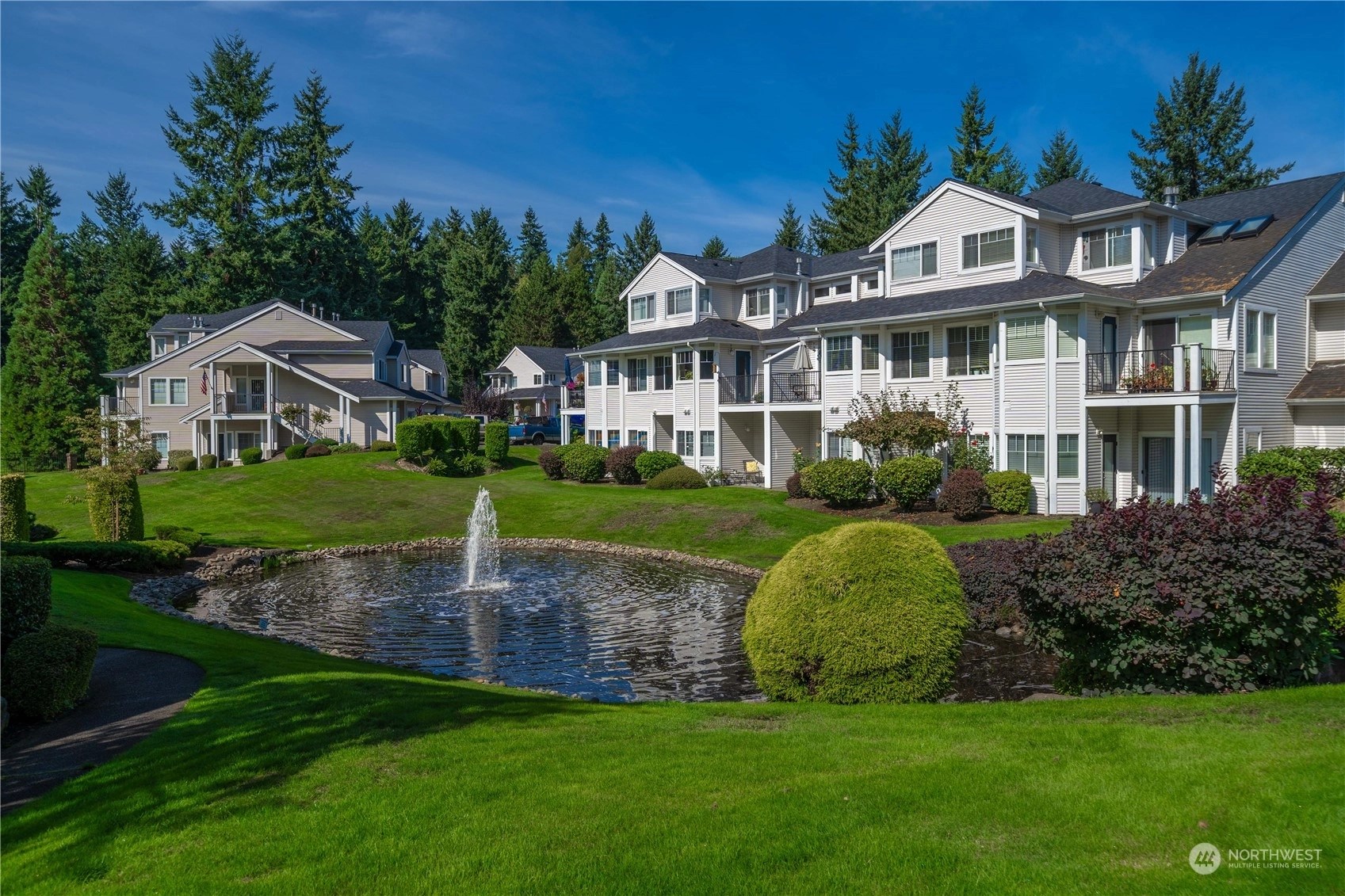 The Links at Northshore Condos For Sale at The Links at Northshore in