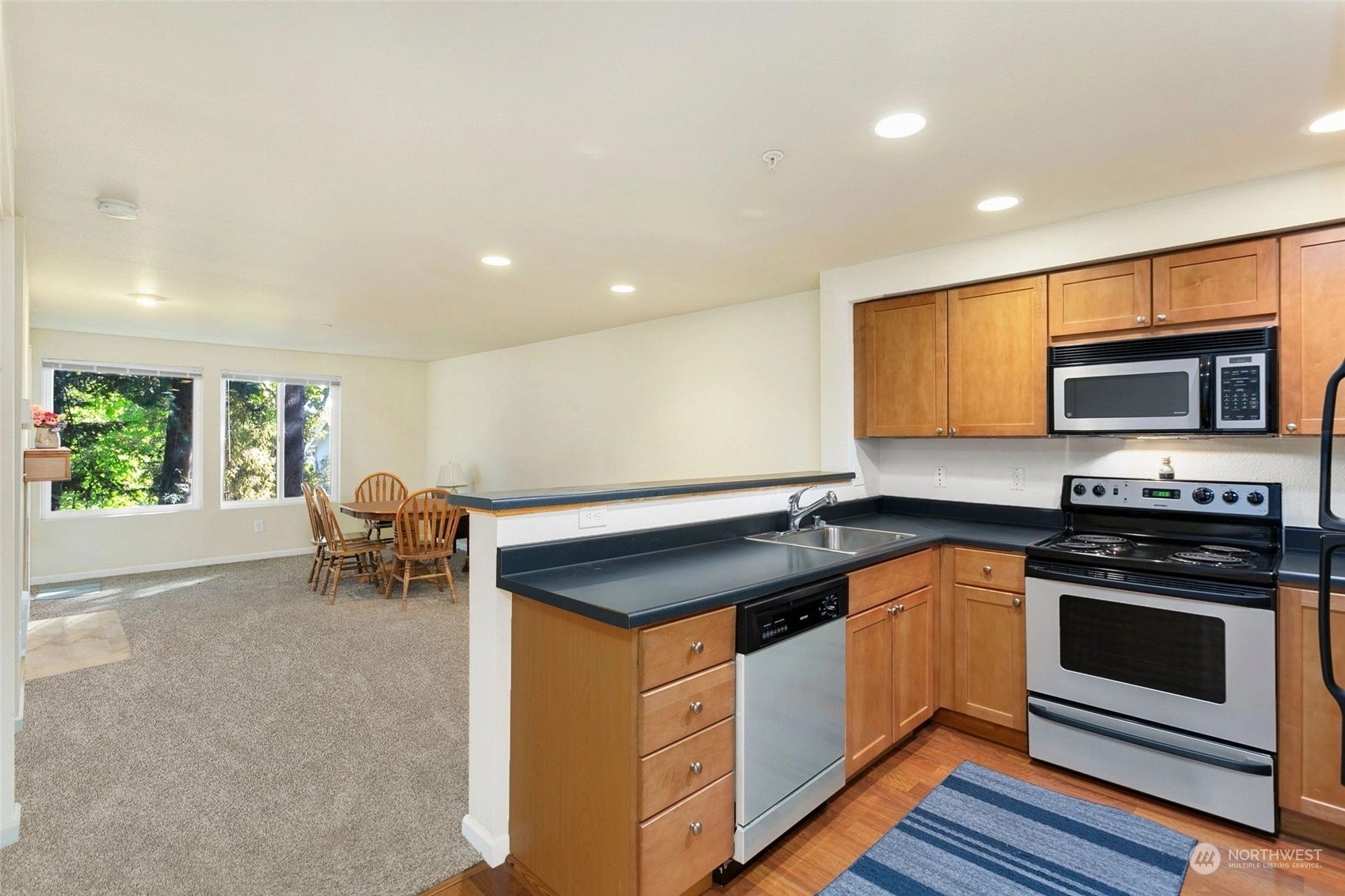 Aspen Grove Condos For Sale at Aspen Grove in Kent, WA Wicklund