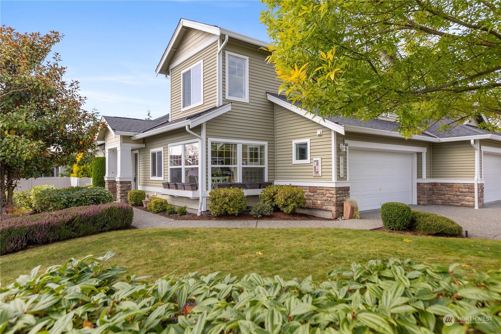 The Pointe at Crosswater Condos For Sale at The Pointe at Crosswater