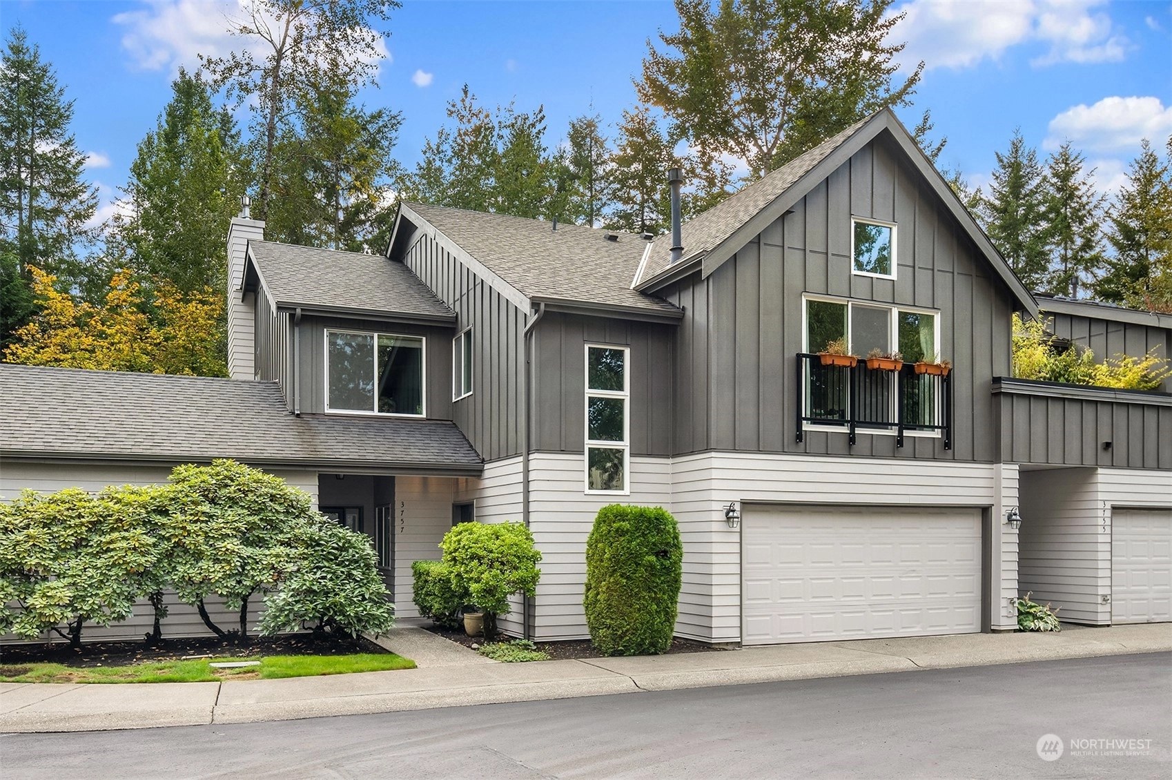 Oxford Park Condos For Sale at Oxford Park in Issaquah, WA Wicklund