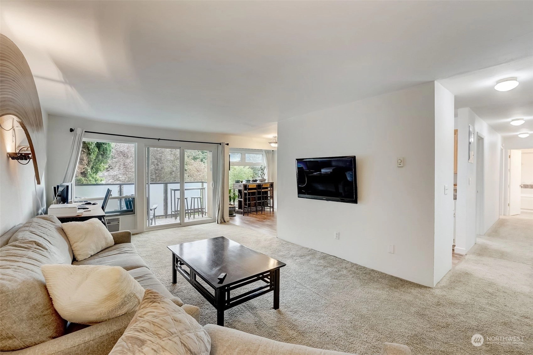 Canyon Estates Condos For Sale at Canyon Estates in Tukwila, WA