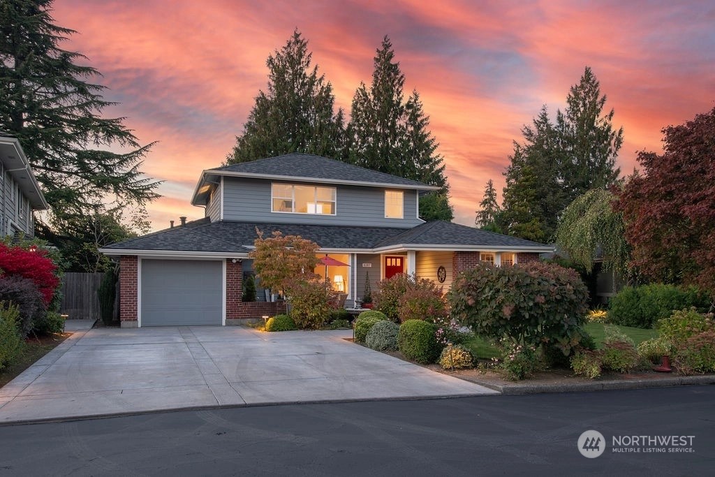 Sand Point Country Club Homes For Sale in Sand Point Country Club