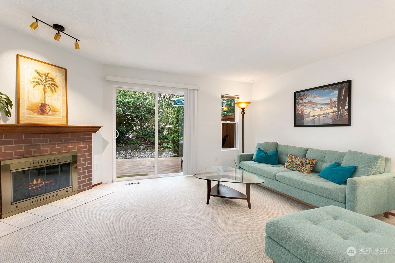 Juanita Crest Condos For Sale at Juanita Crest in Kirkland, WA Wicklund