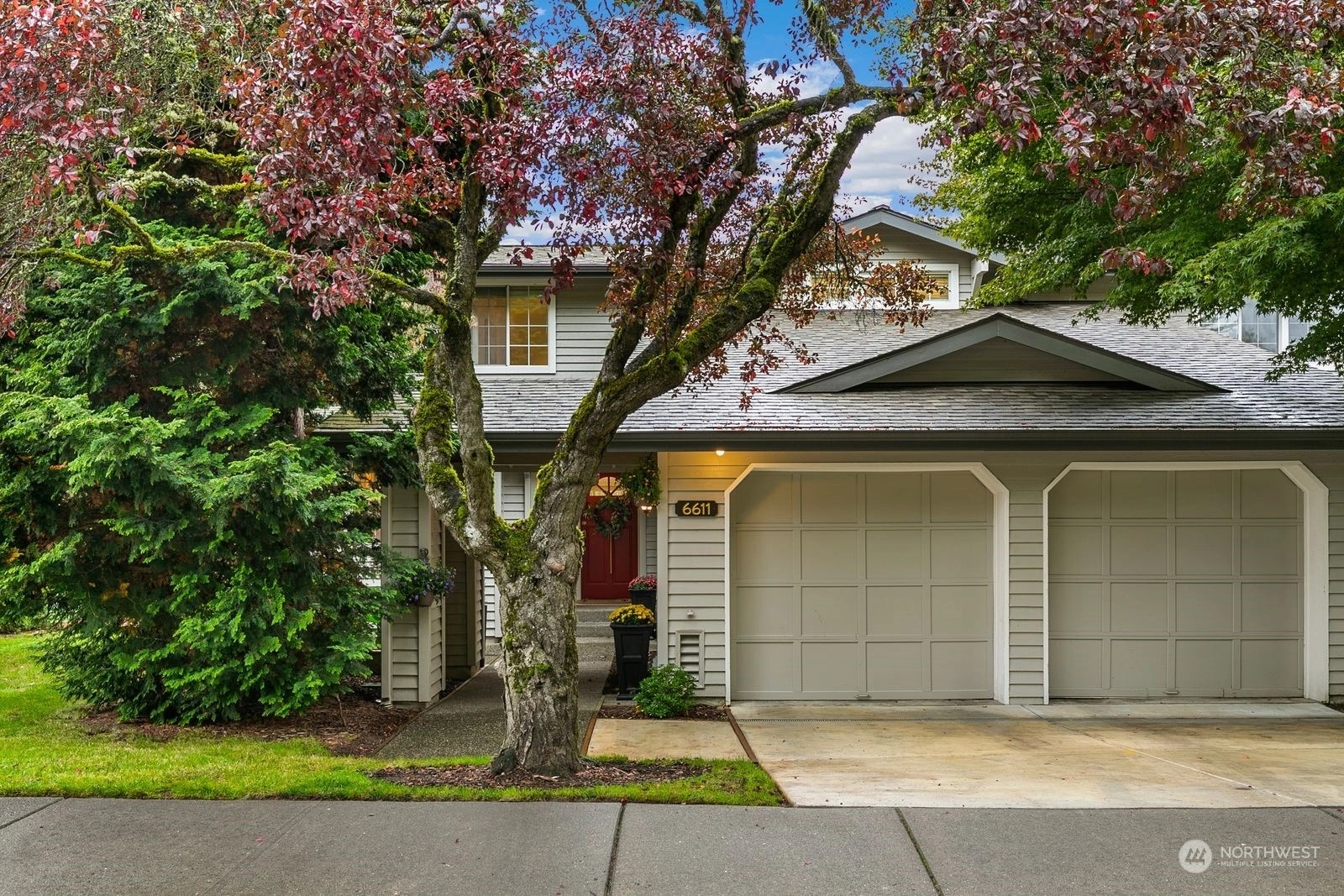 Pembrook Meadows Homes For Sale in Pembrook Meadows, Bellevue, WA