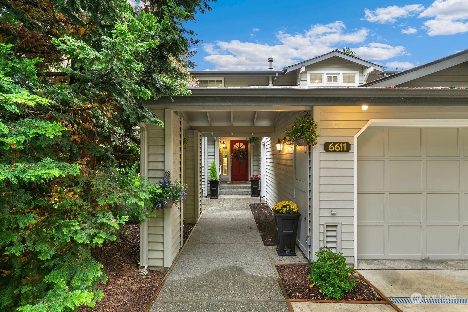 Pembrook Meadows Homes For Sale in Pembrook Meadows, Bellevue, WA