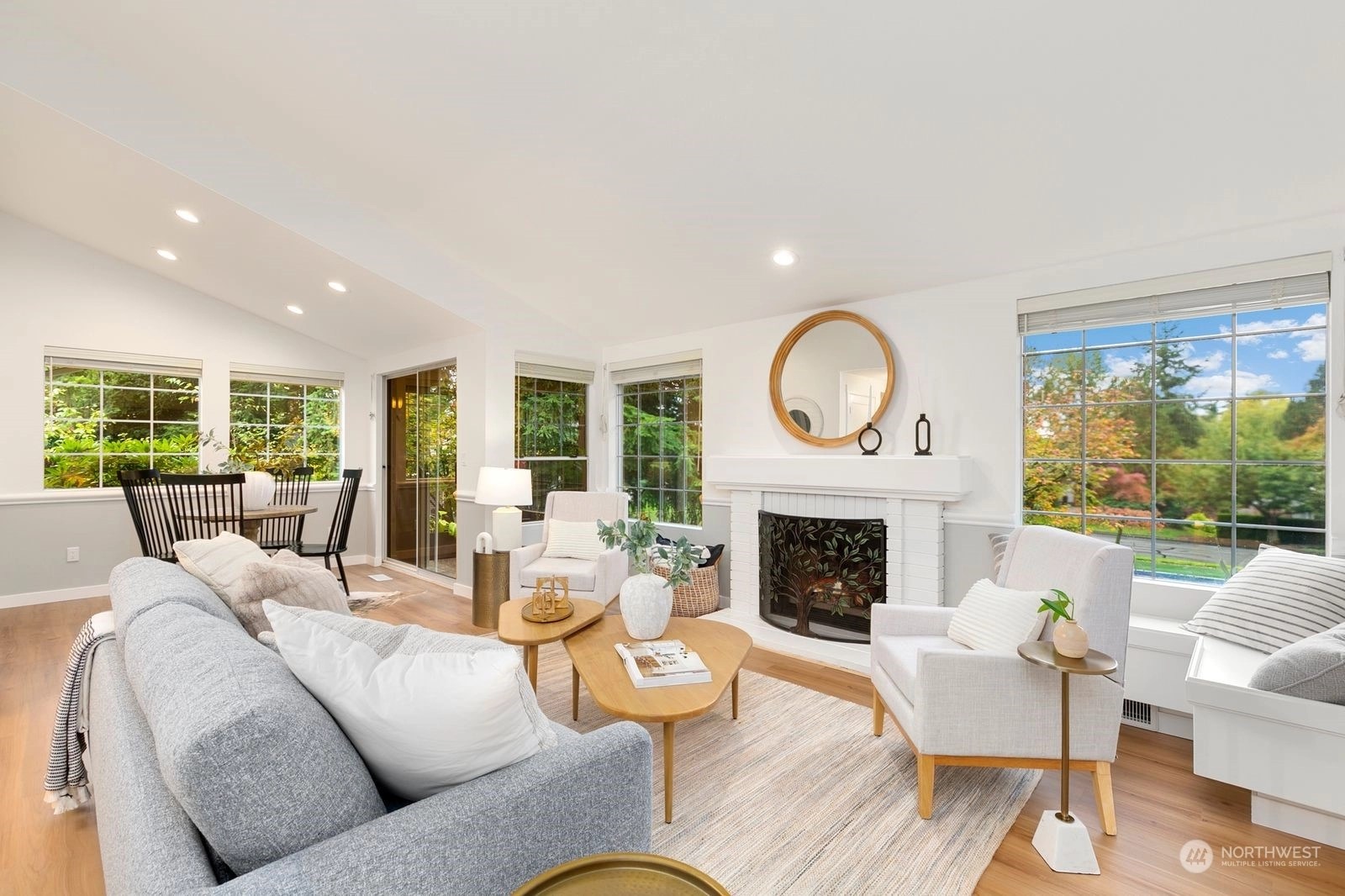 Pembrook Meadows Homes For Sale in Pembrook Meadows, Bellevue, WA