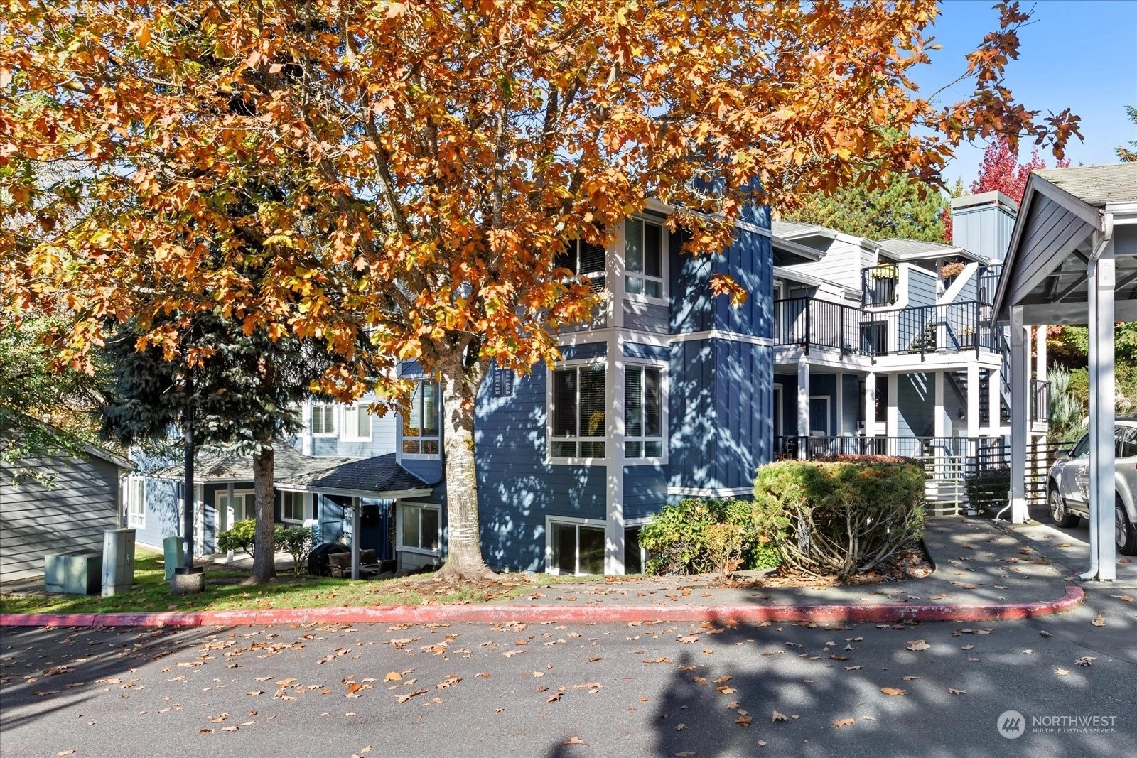 Cambria Hills Condos For Sale at Cambria Hills in Bothell, WA Wicklund