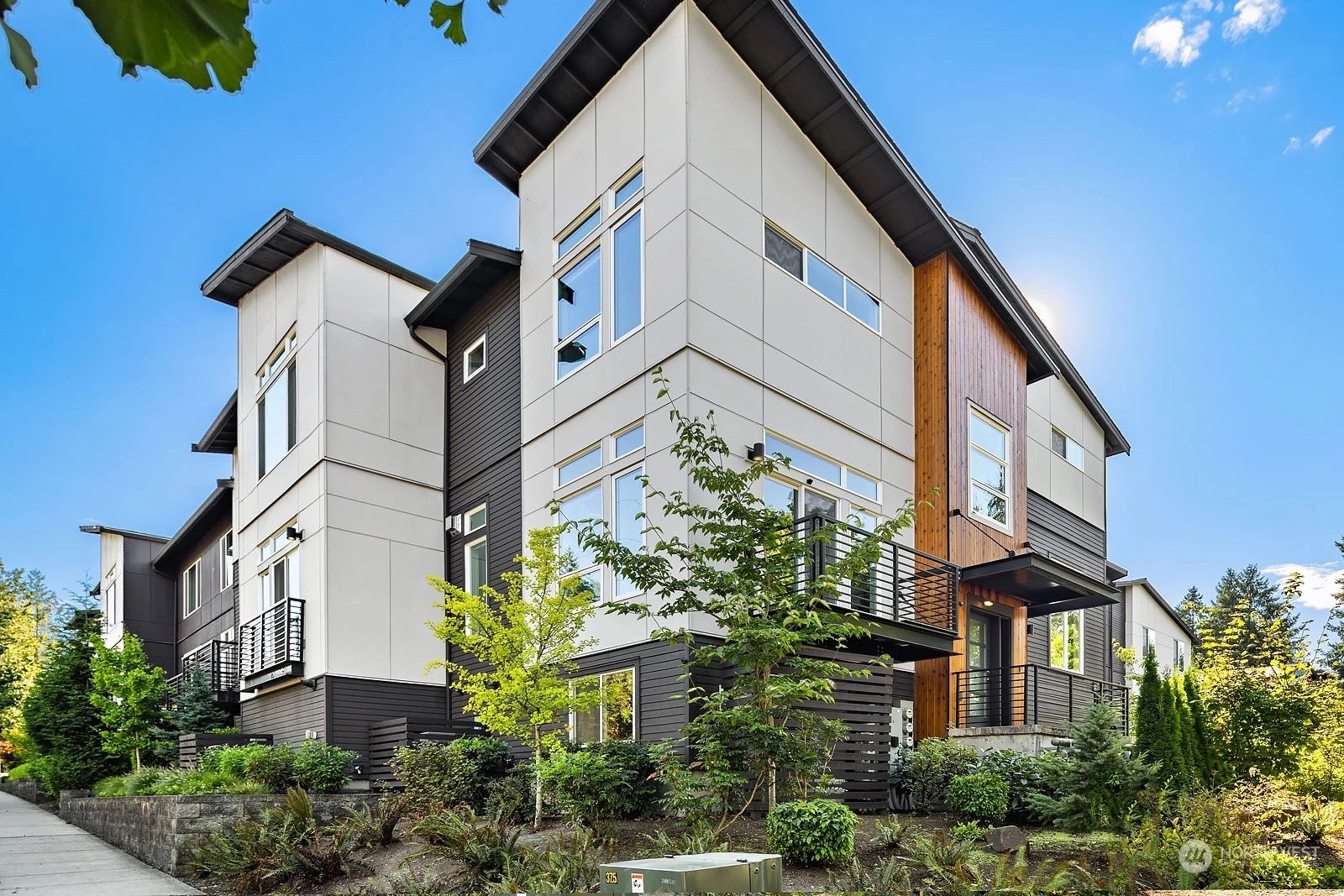 Avid Townhomes and Townhouses For Sale at Avid in Bellevue, WA Wicklund
