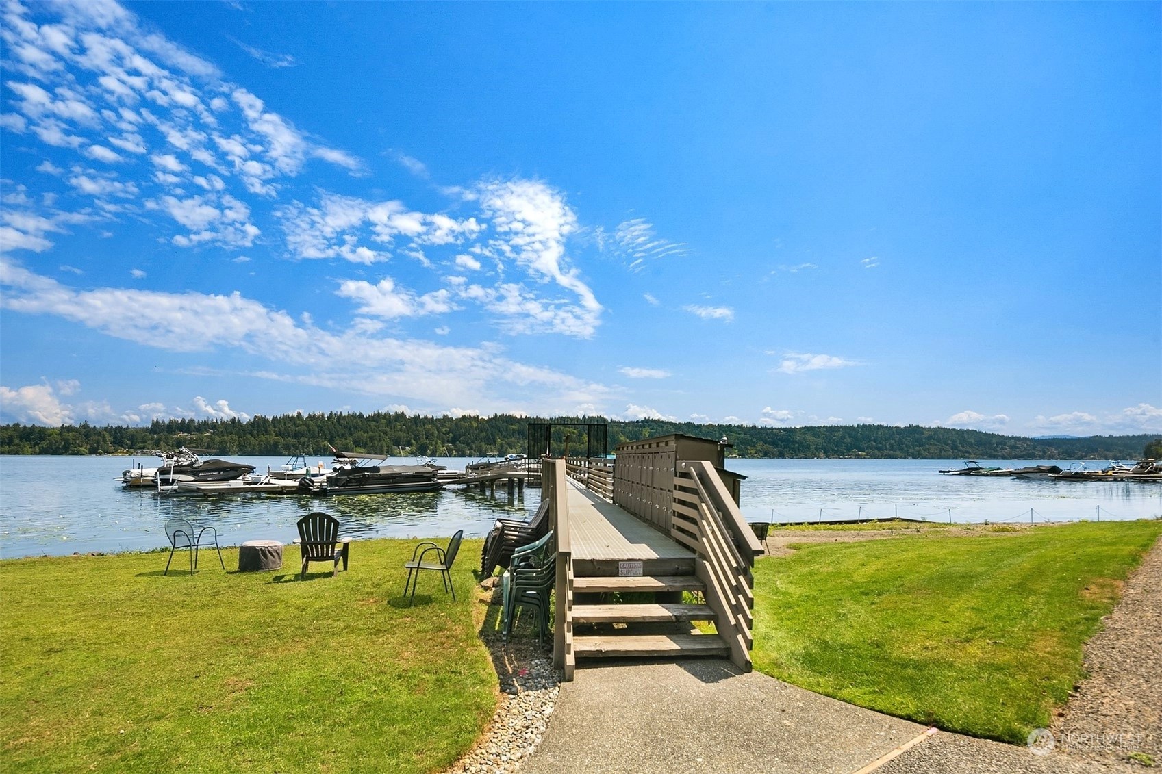 West Lake Sammamish Homes For Sale in West Lake Sammamish, Bellevue