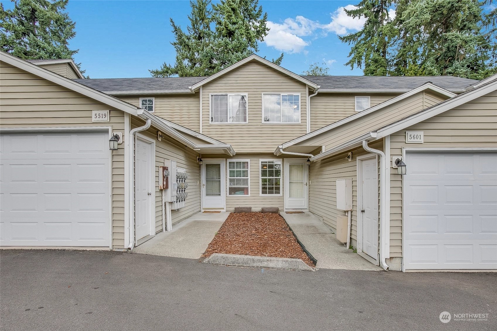 Stoney Brook Townhomes and Townhouses For Sale at Stoney Brook in Puyallup, WA Wicklund