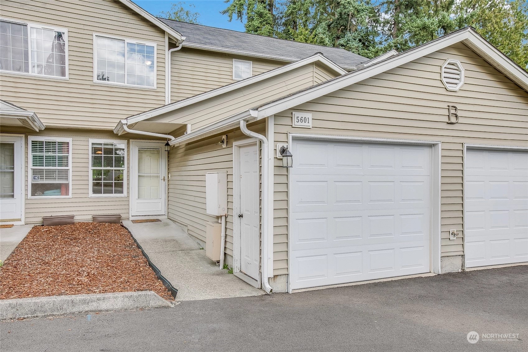 Stoney Brook Townhomes and Townhouses For Sale at Stoney Brook in Puyallup, WA Wicklund