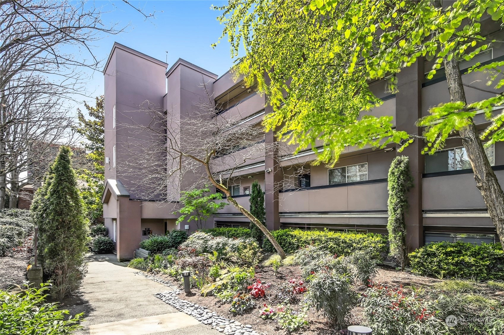 Harbor Pointe Condos For Sale at Harbor Pointe in Seattle, WA Wicklund