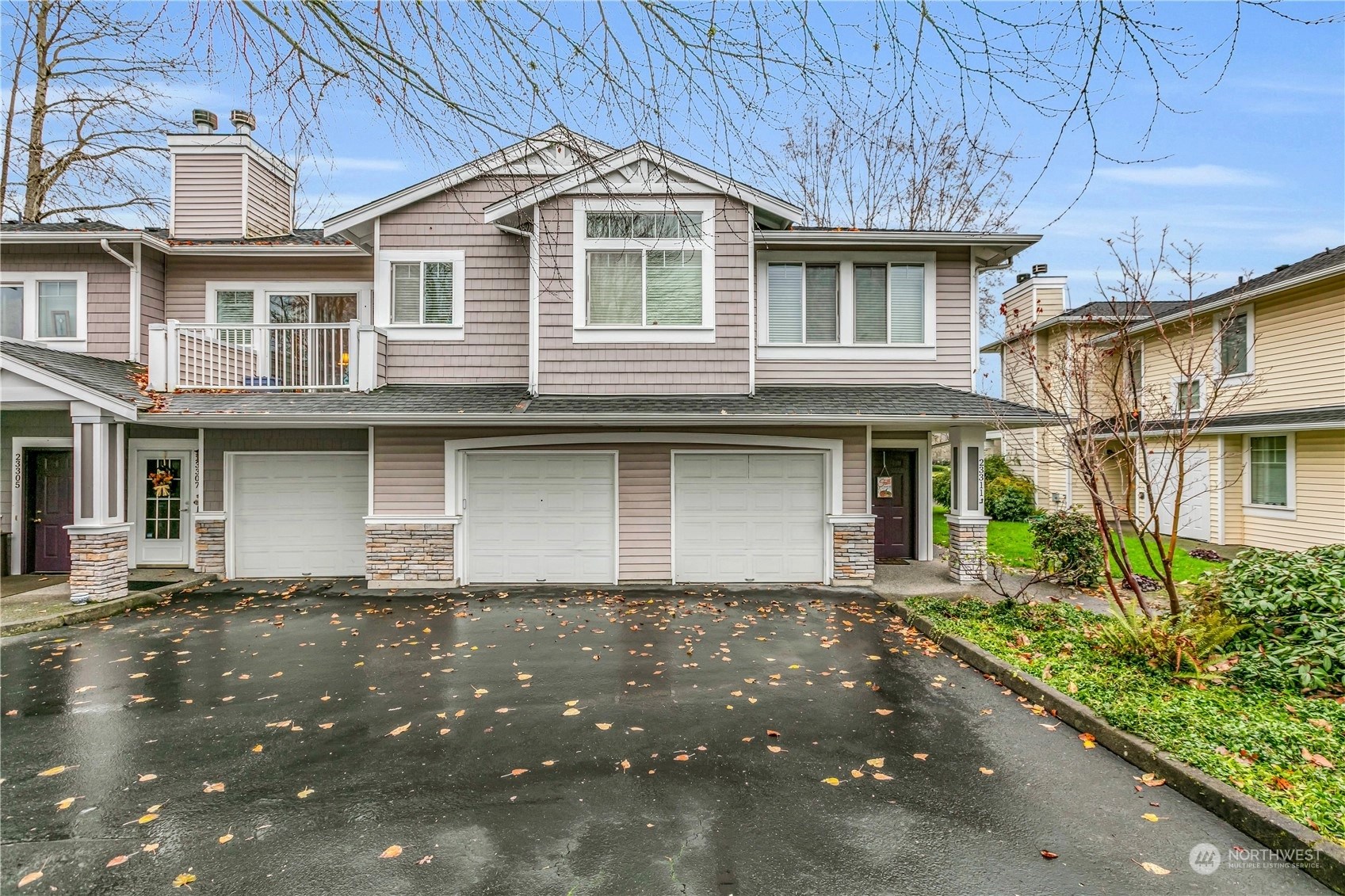 Harbor Reach at the Lakes Condos For Sale at Harbor Reach at the