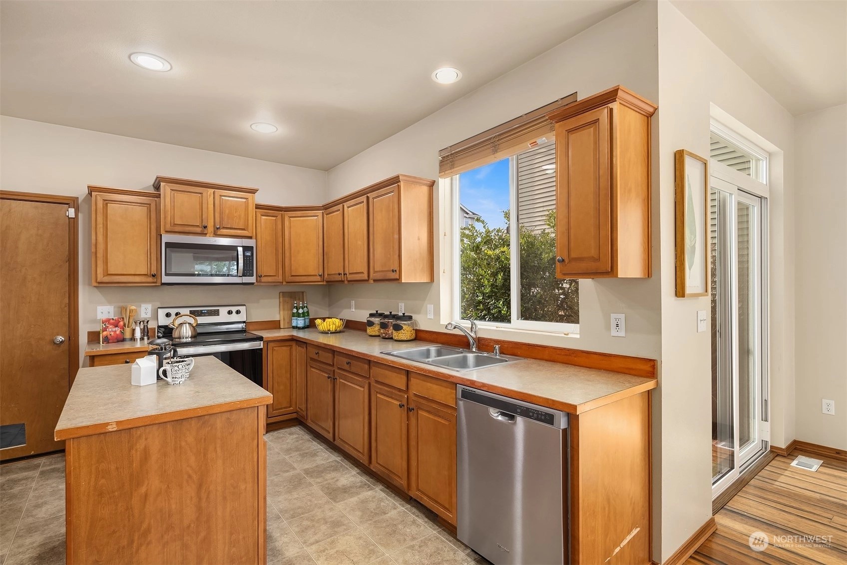 LaGrande Station Homes For Sale in LaGrande Station, Puyallup, WA