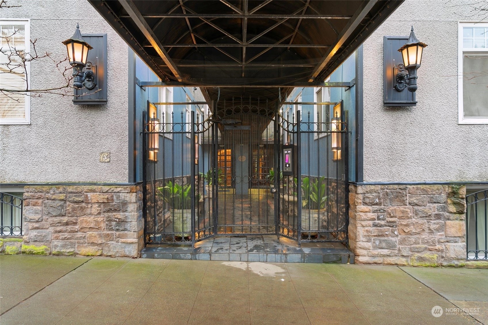 Terry Terrace Condos For Sale at Terry Terrace in Seattle, WA Wicklund