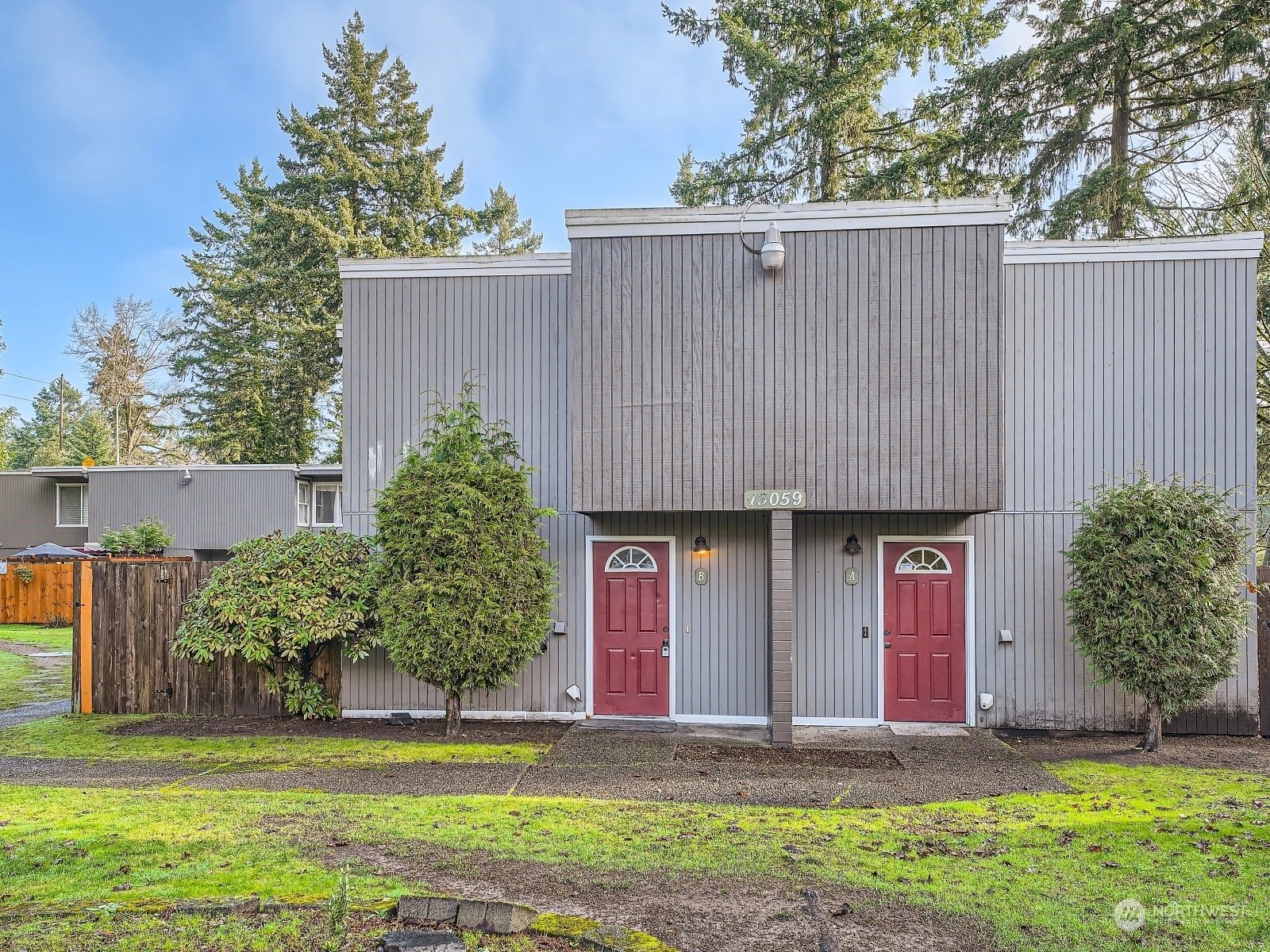 Gravelly Lake Townhomes and Townhouses For Sale at Gravelly Lake in