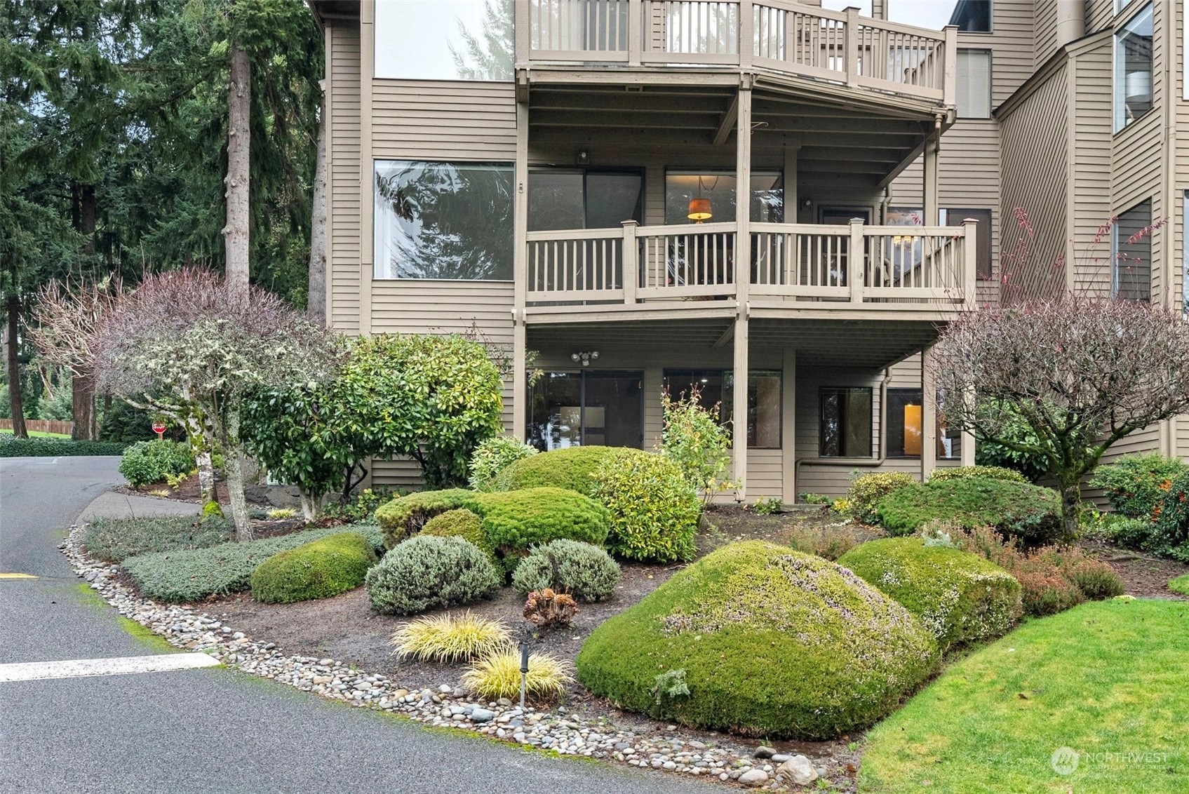 Narrows View Condos For Sale at Narrows View in Gig Harbor, WA Wicklund