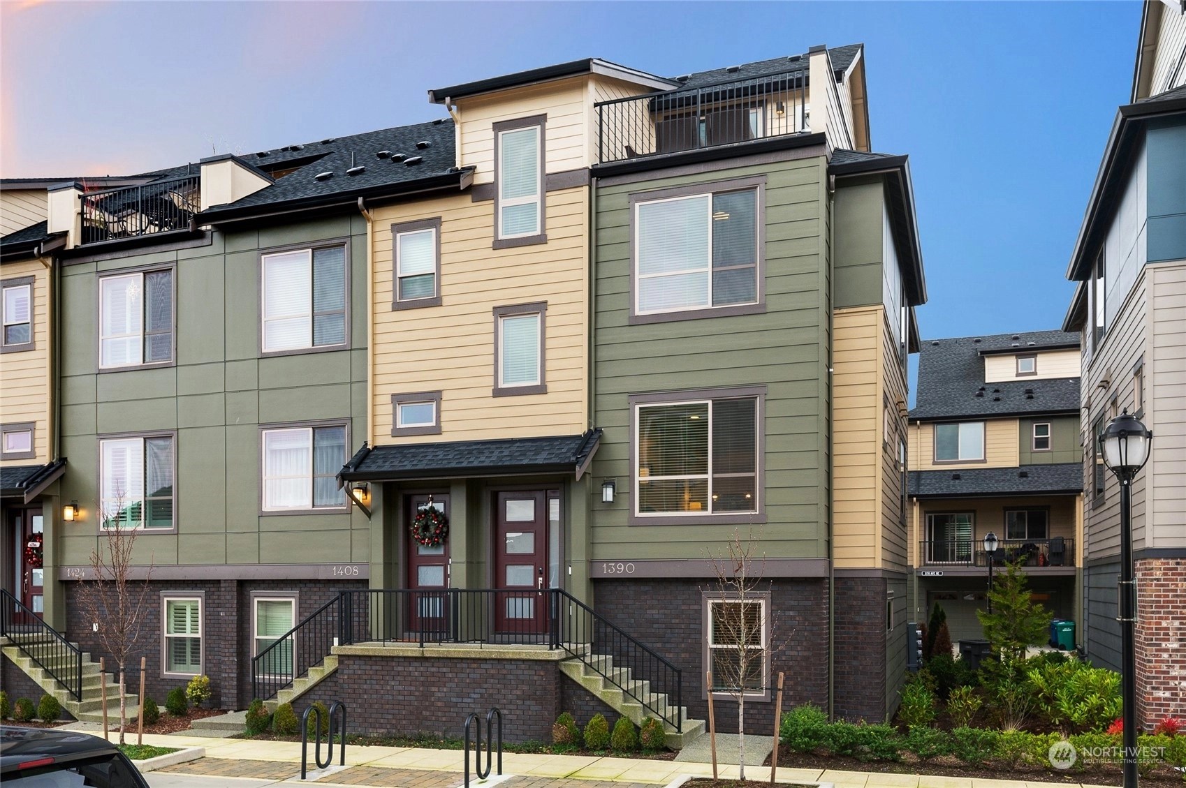 Westridge North Condos For Sale at Westridge North in Issaquah, WA