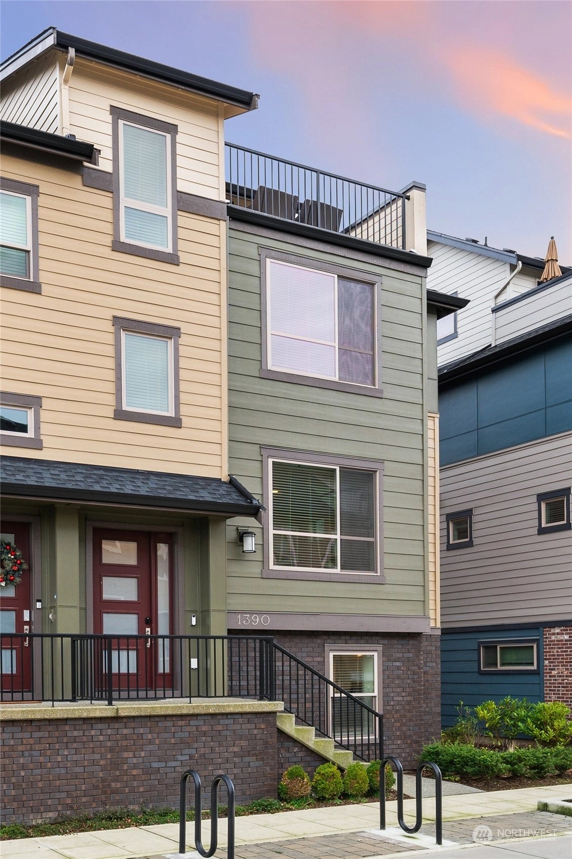 Westridge North Condos For Sale at Westridge North in Issaquah, WA