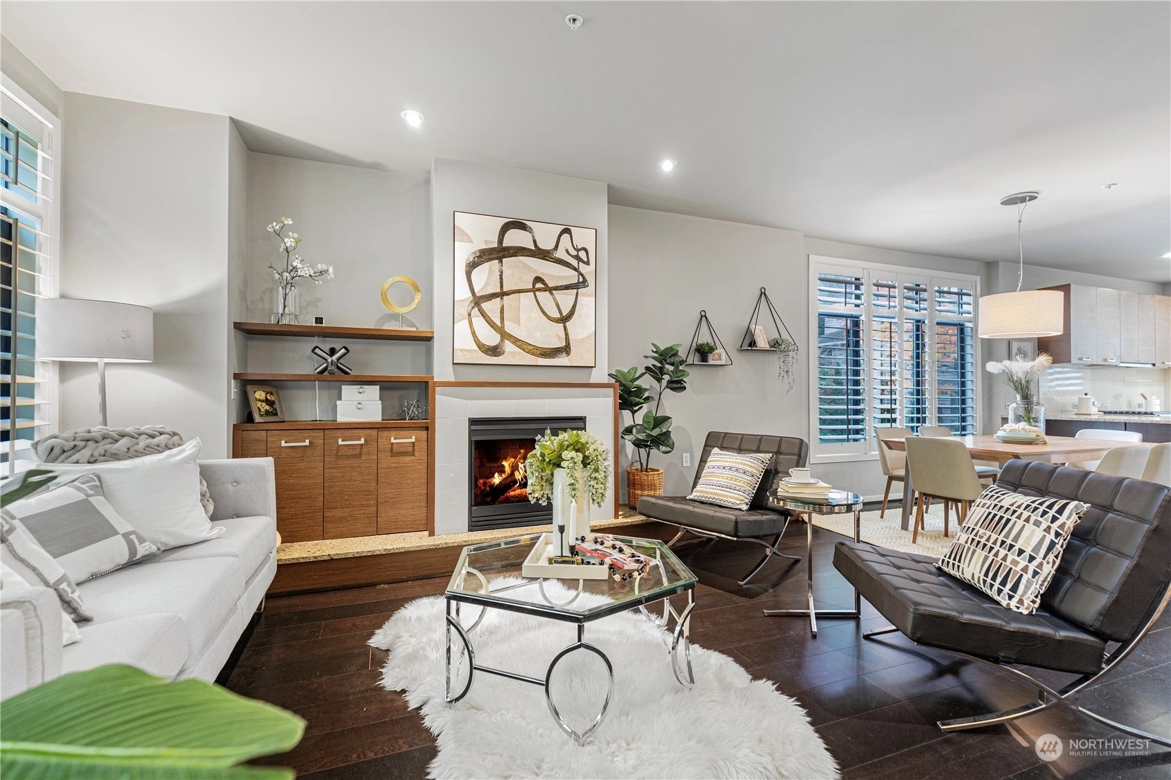 1200 Bellevue Way Townhomes and Townhouses For Sale at 1200 Bellevue