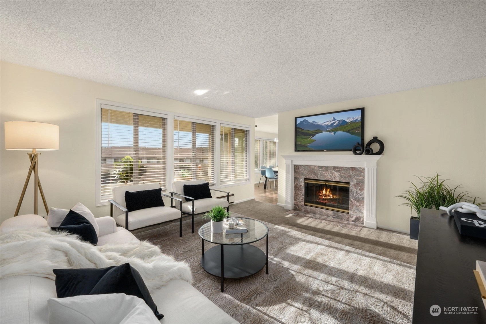 Lake Ballinger Estates Condos For Sale at Lake Ballinger Estates in