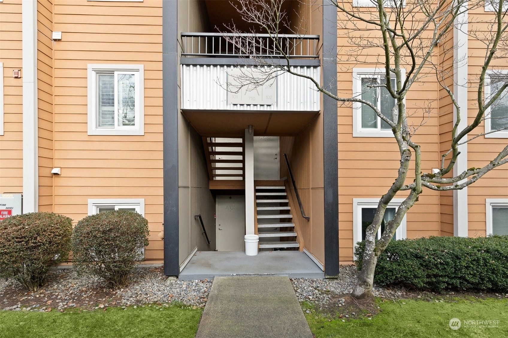 Mira Condos For Sale at Mira in Kirkland, WA Wicklund