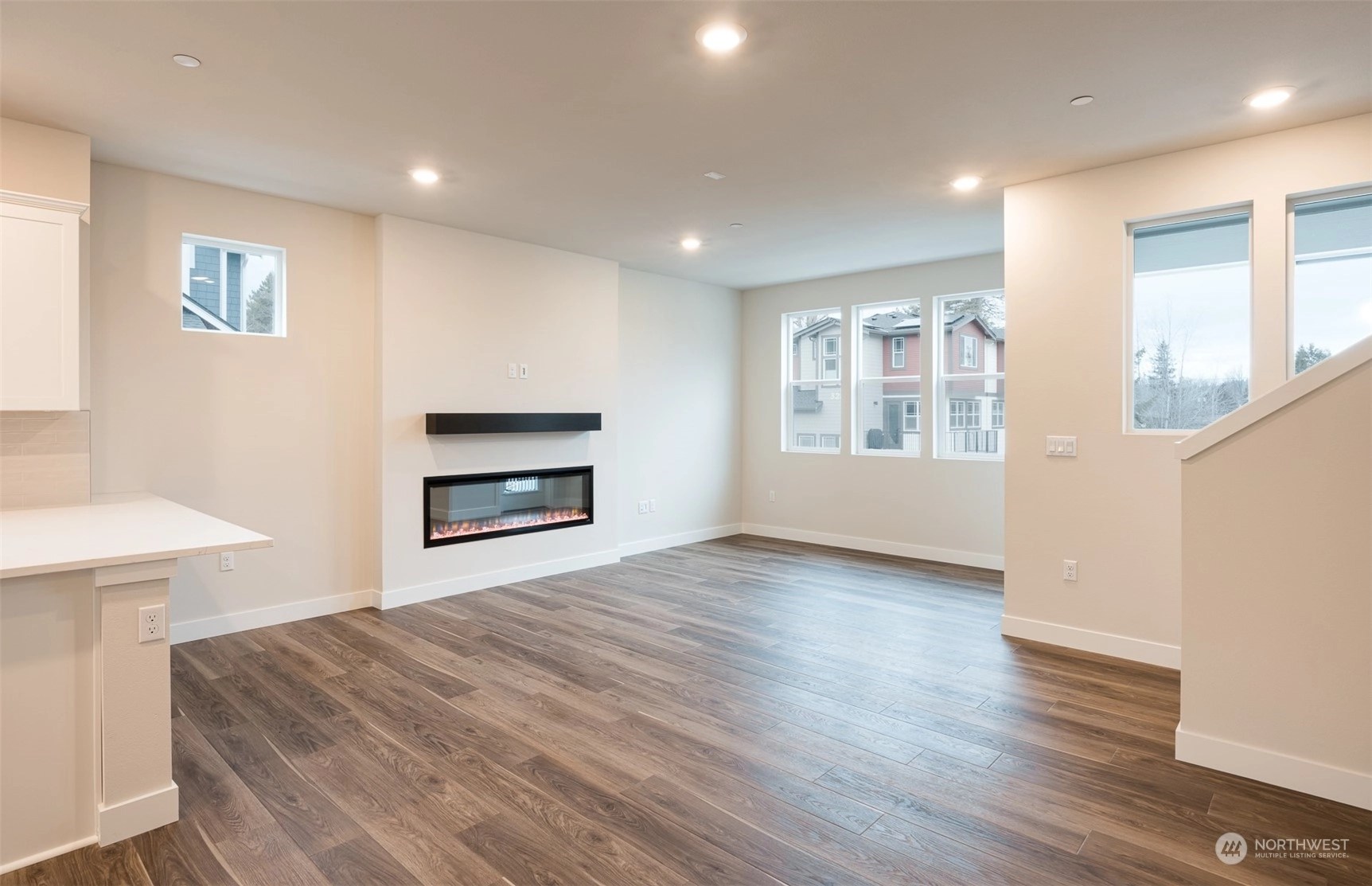 109 Degrees Townhomes and Townhouses For Sale at 109 Degrees in North