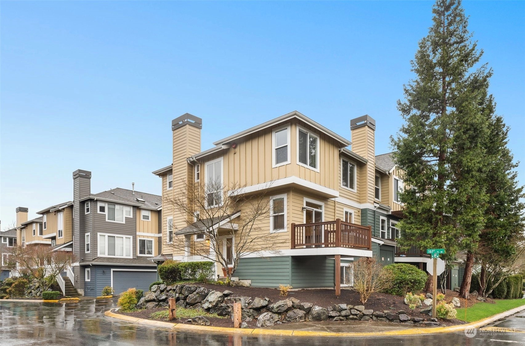 Meadowview Village at Rivertrail Condos For Sale at Meadowview