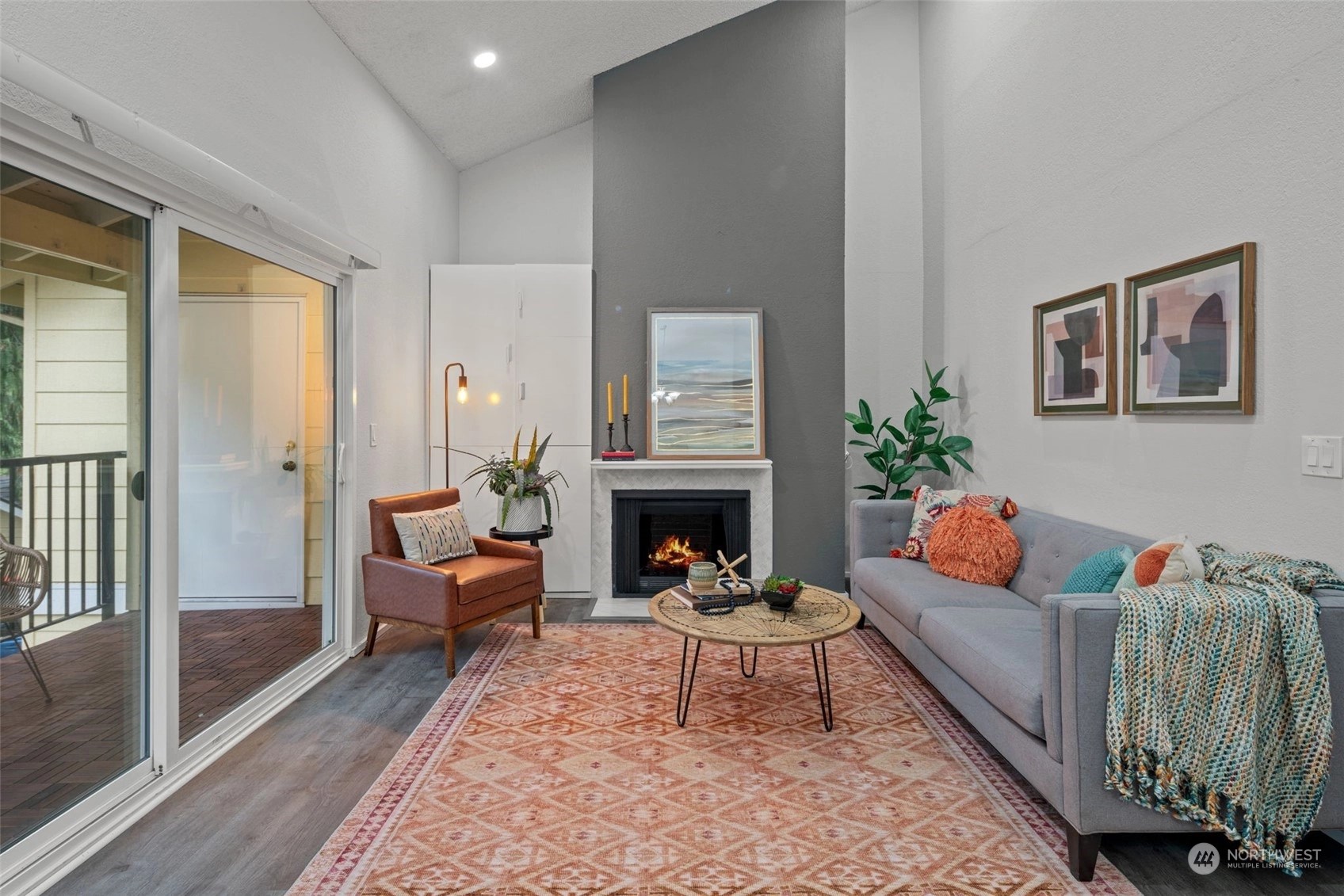 Wedgewood Condos For Sale at Wedgewood in Bellevue, WA Wicklund