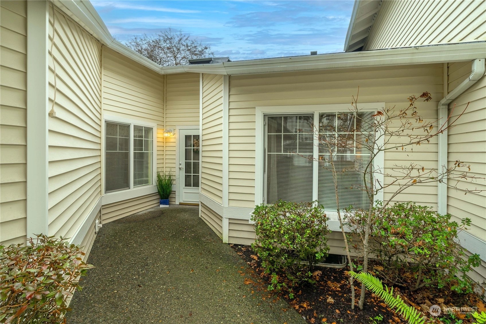 Summit at Riverview Condos For Sale at Summit at Riverview in Kent