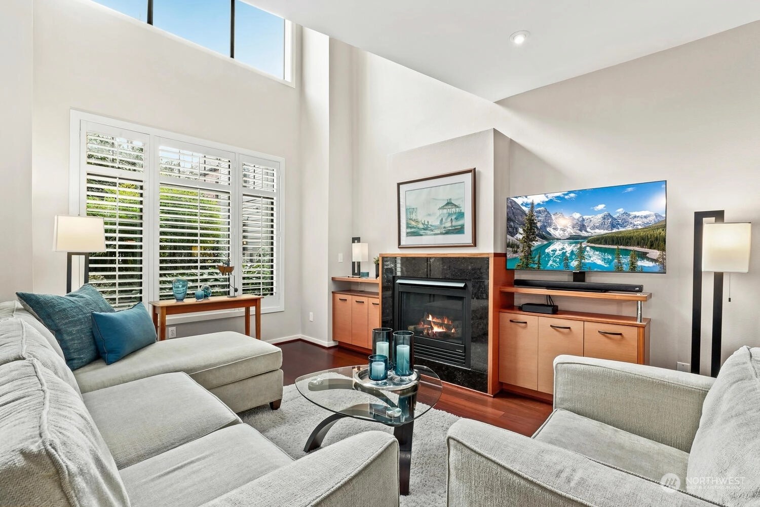 1200 Bellevue Way Townhomes and Townhouses For Sale at 1200 Bellevue