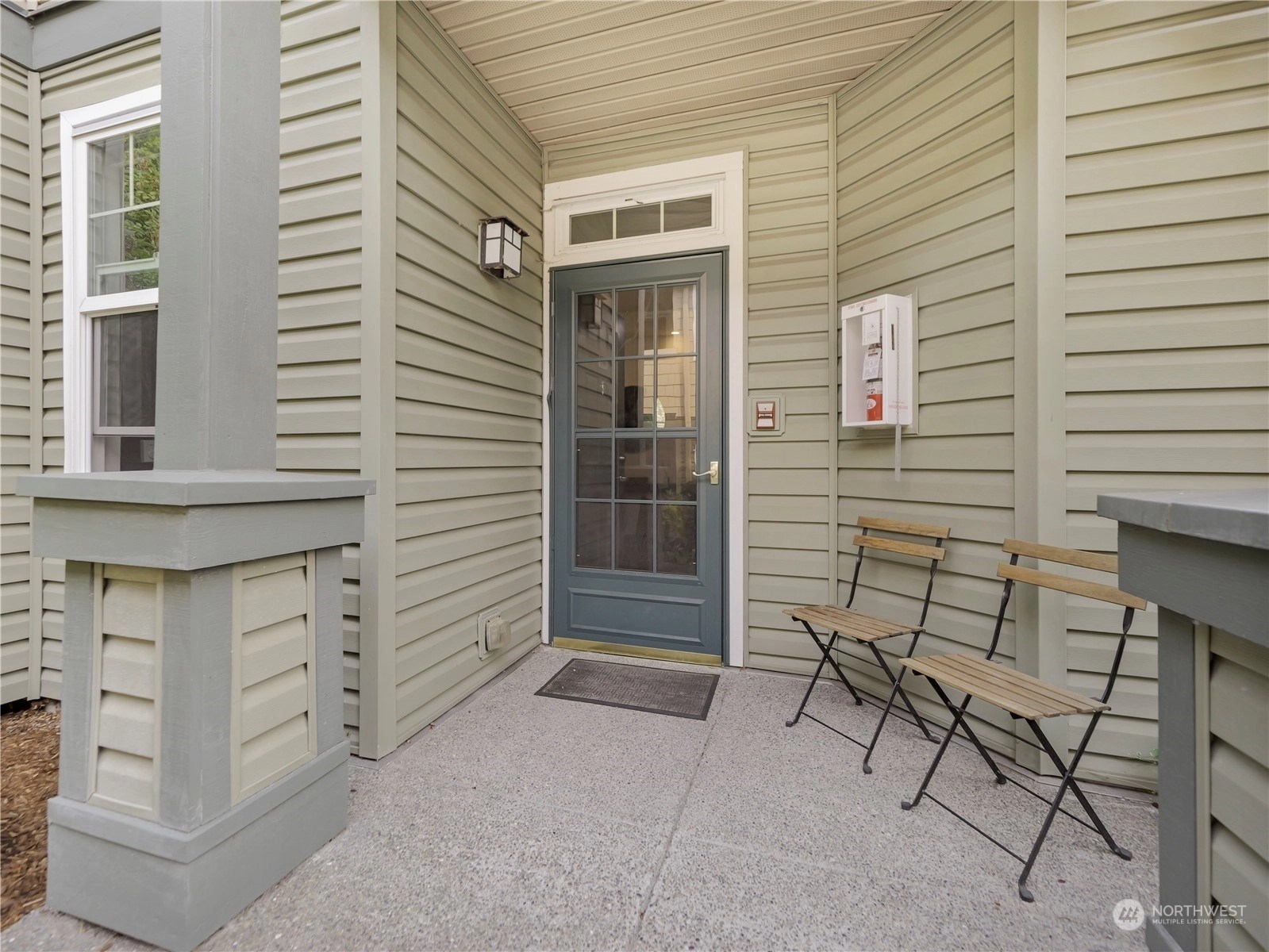 Steeple Chase Hill Condos For Sale at Steeple Chase Hill in Renton