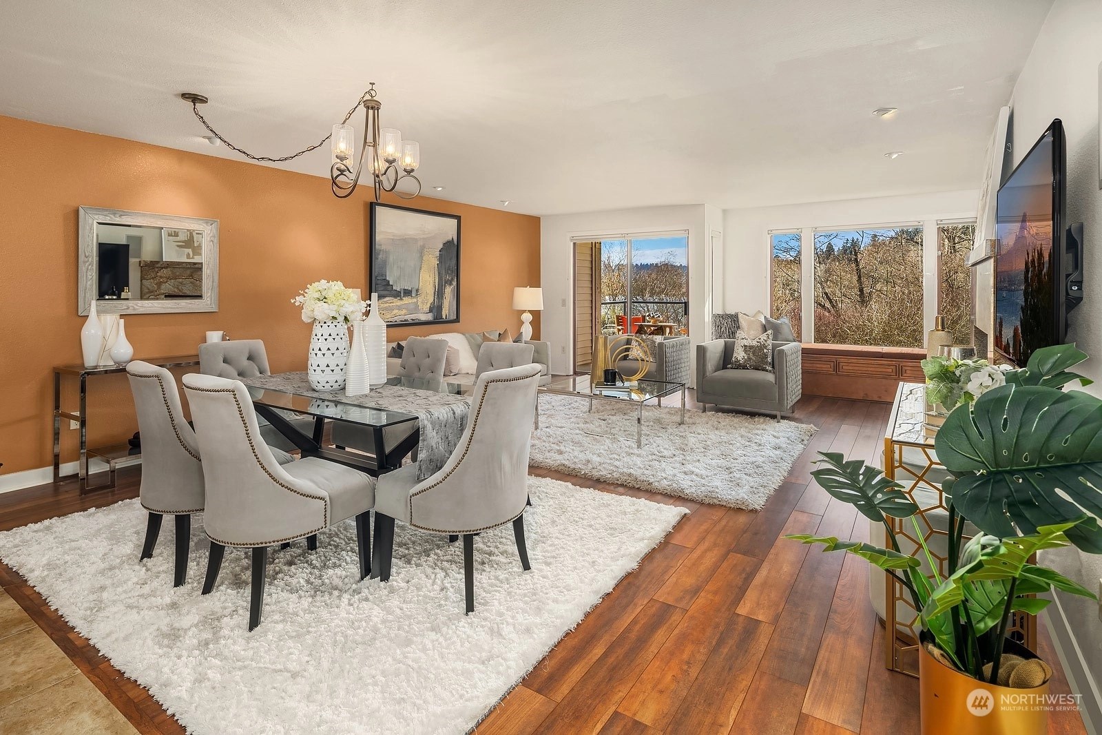 Harbour Village Condos For Sale at Harbour Village in Kenmore, WA