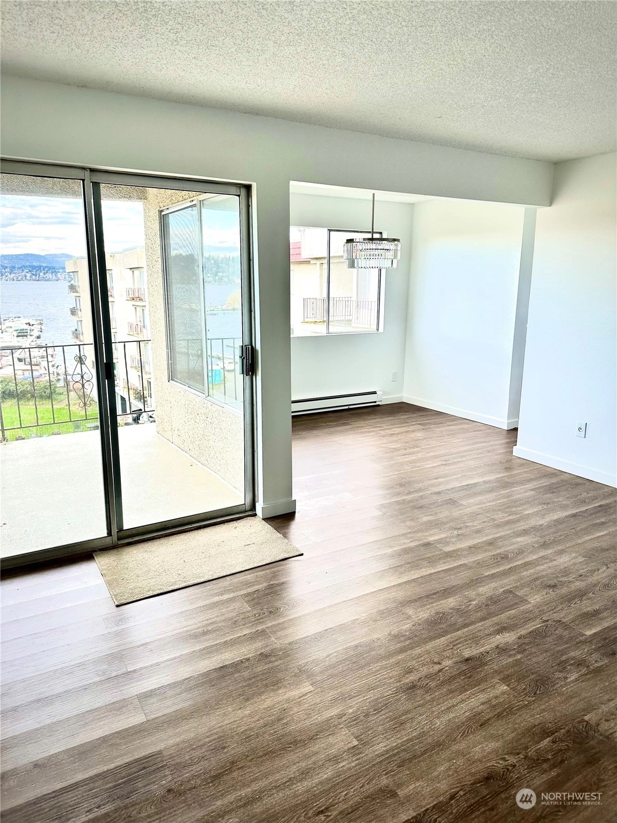 Park Shore Villa Condos For Sale at Park Shore Villa in Seattle, WA