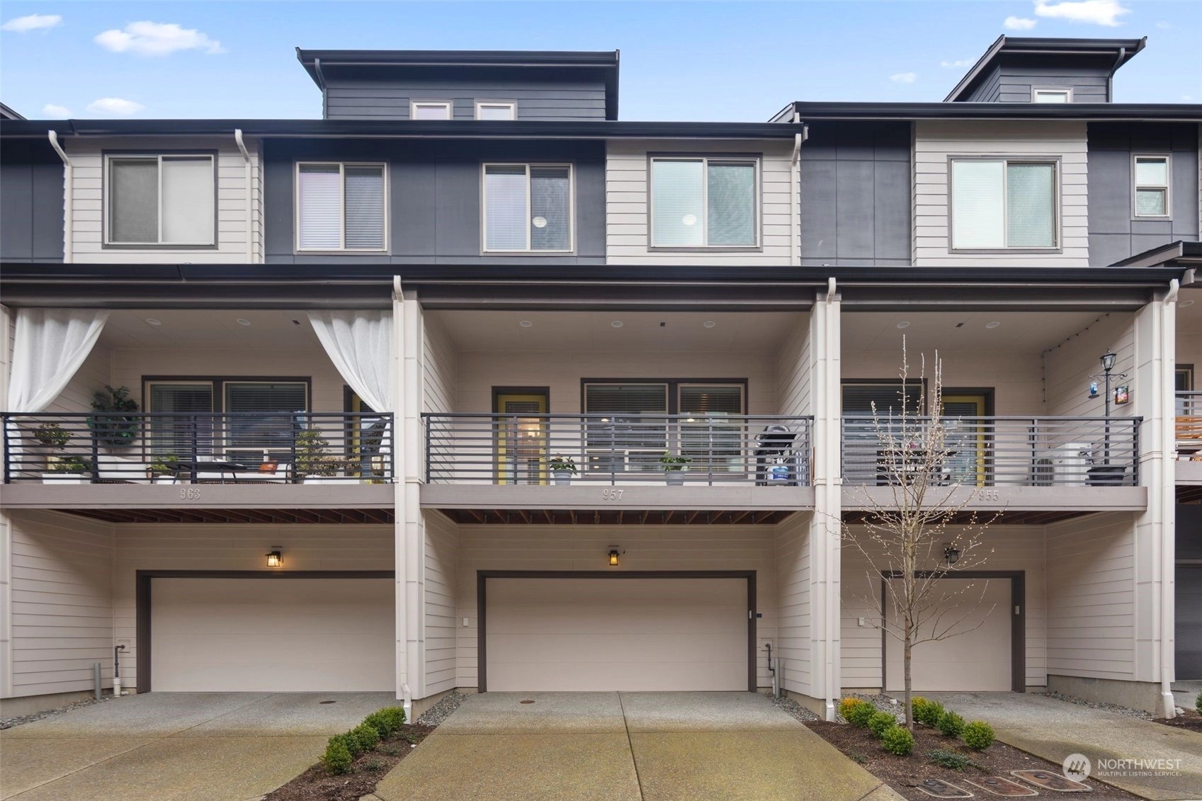 Westridge Condos For Sale at Westridge in Issaquah, WA Wicklund