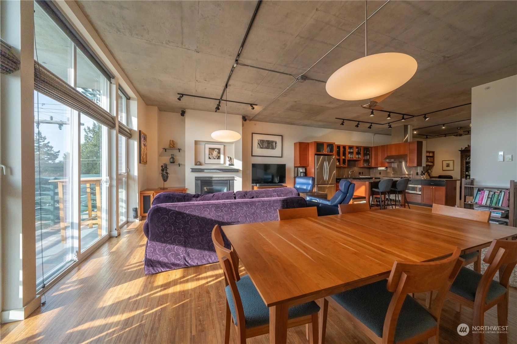 Eastlake Lofts Condos For Sale at Eastlake Lofts in Seattle, WA