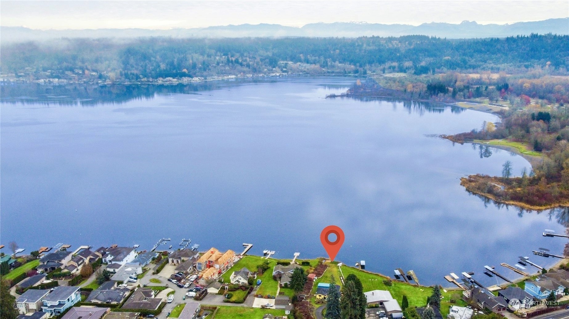 Lake Sammamish Waterfront Homes For Sale with Lake Sammamish in