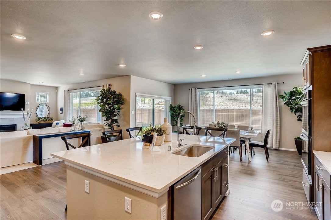 Mountain Crest Homes For Sale in Mountain Crest, Lake Stevens, WA