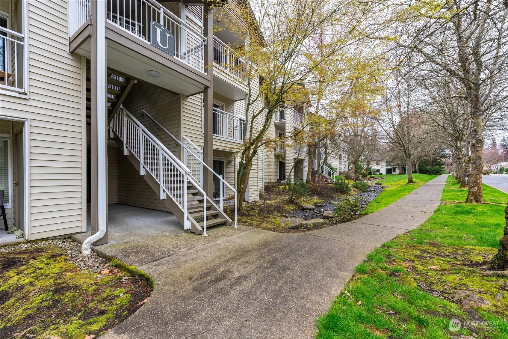 Front 9 Condos For Sale at Front 9 in Mukilteo, WA Wicklund