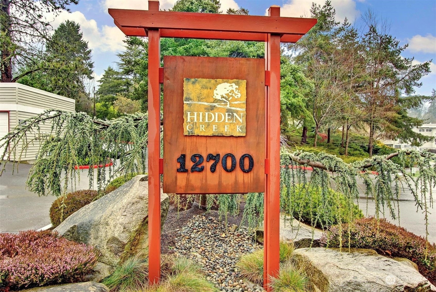 Hidden Creek Condos For Sale at Hidden Creek in Bellevue, WA Wicklund