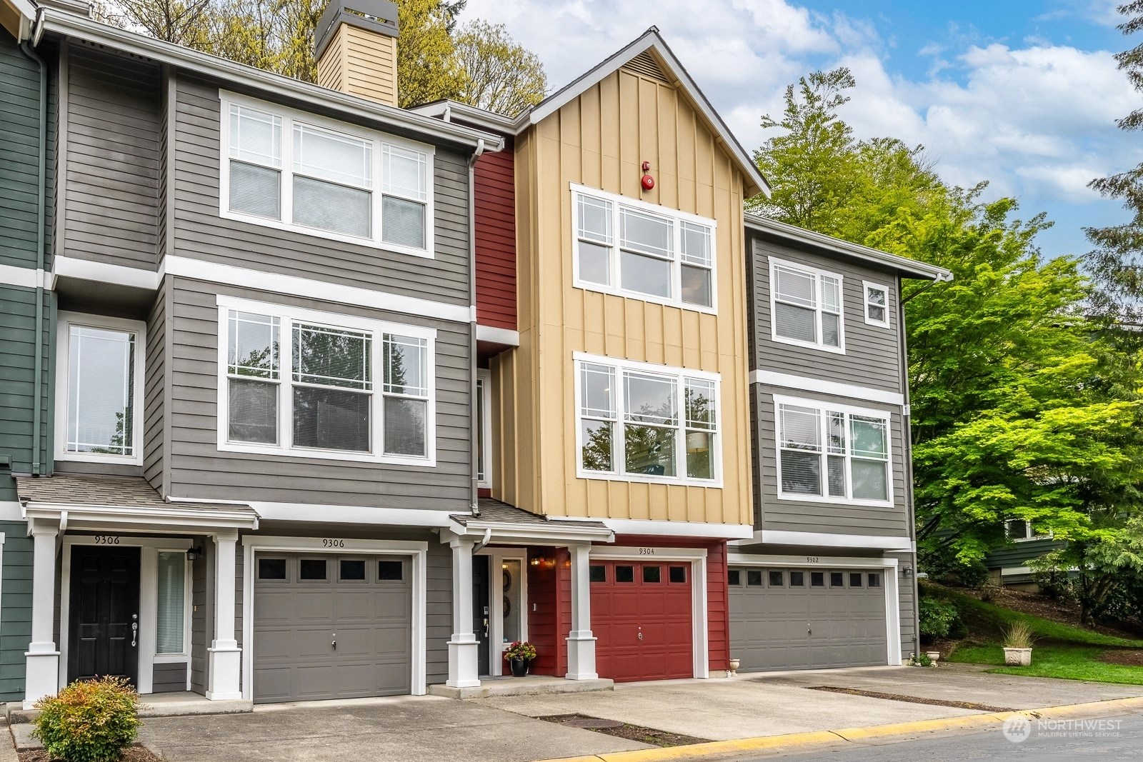 Meadowview Village at Rivertrail Condos For Sale at Meadowview