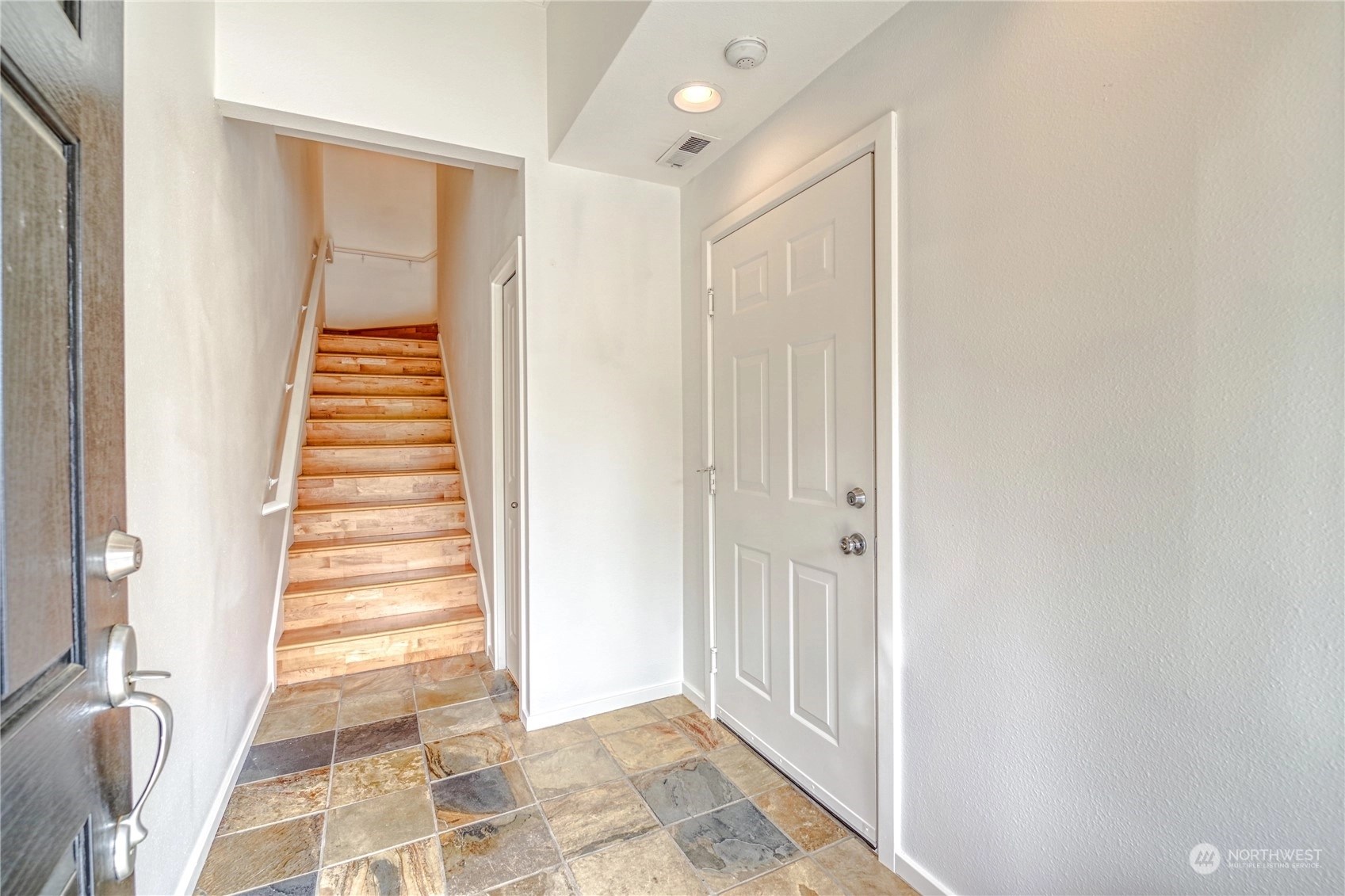 Meadowview Village at Rivertrail Condos For Sale at Meadowview