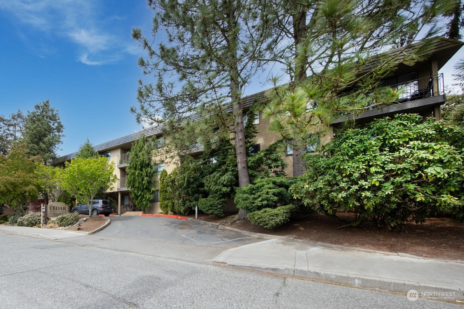 Cedar Pointe Of Seattle Condos For Sale at Cedar Pointe Of Seattle in