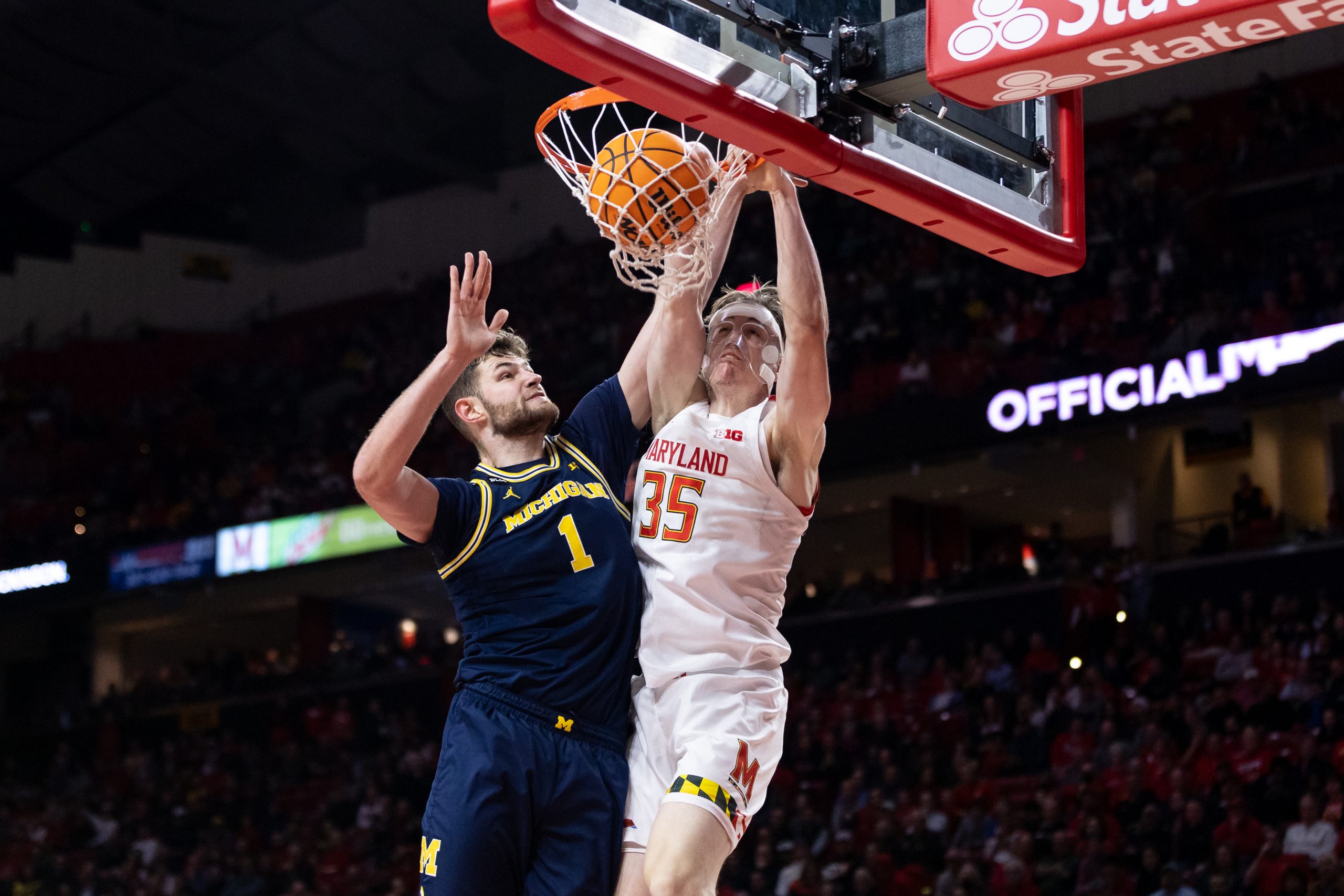 Caelum SwantonRodger’s signature dunk highlighted rising role for