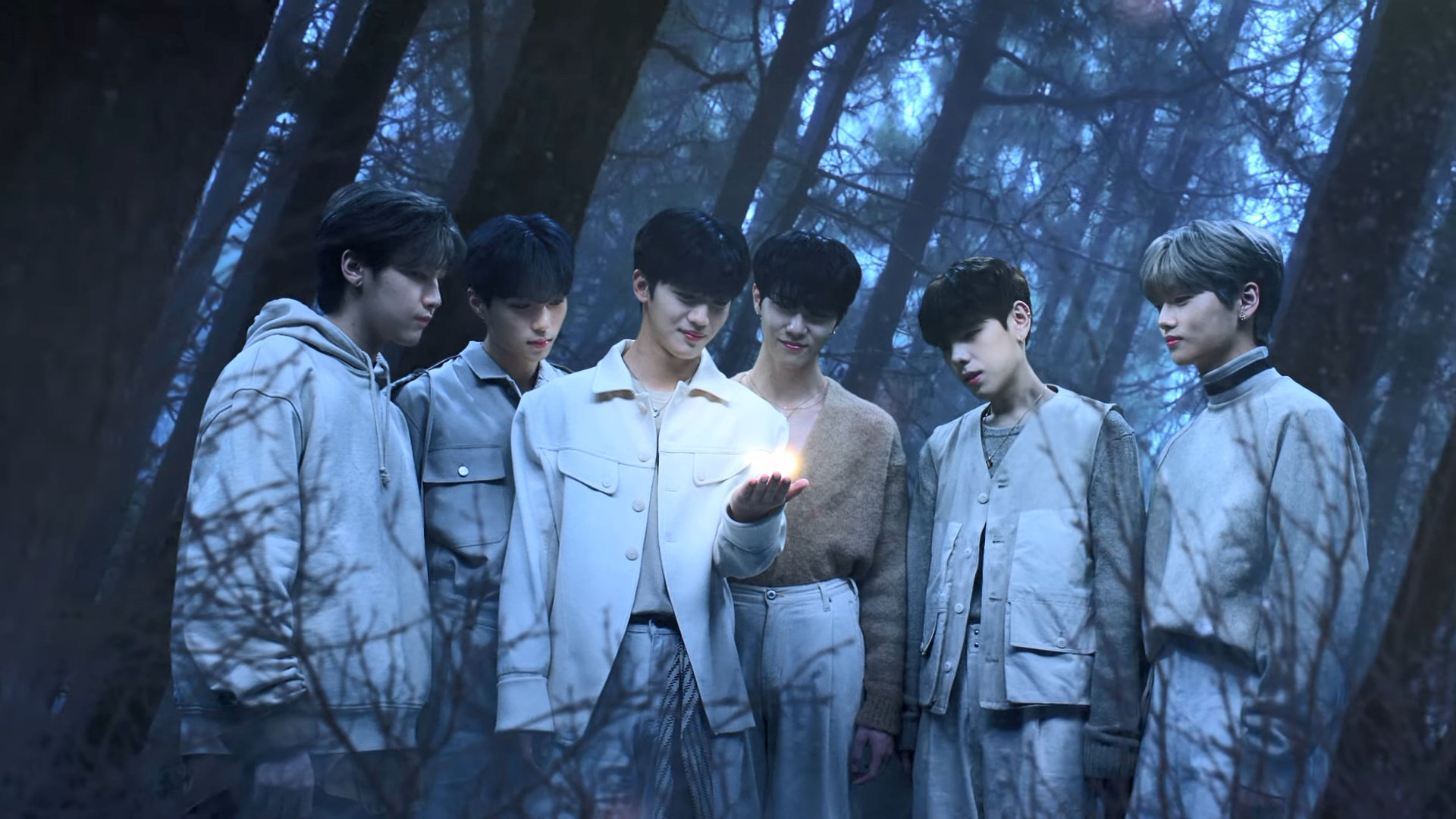 WEi Twilight who's who KPop Database /