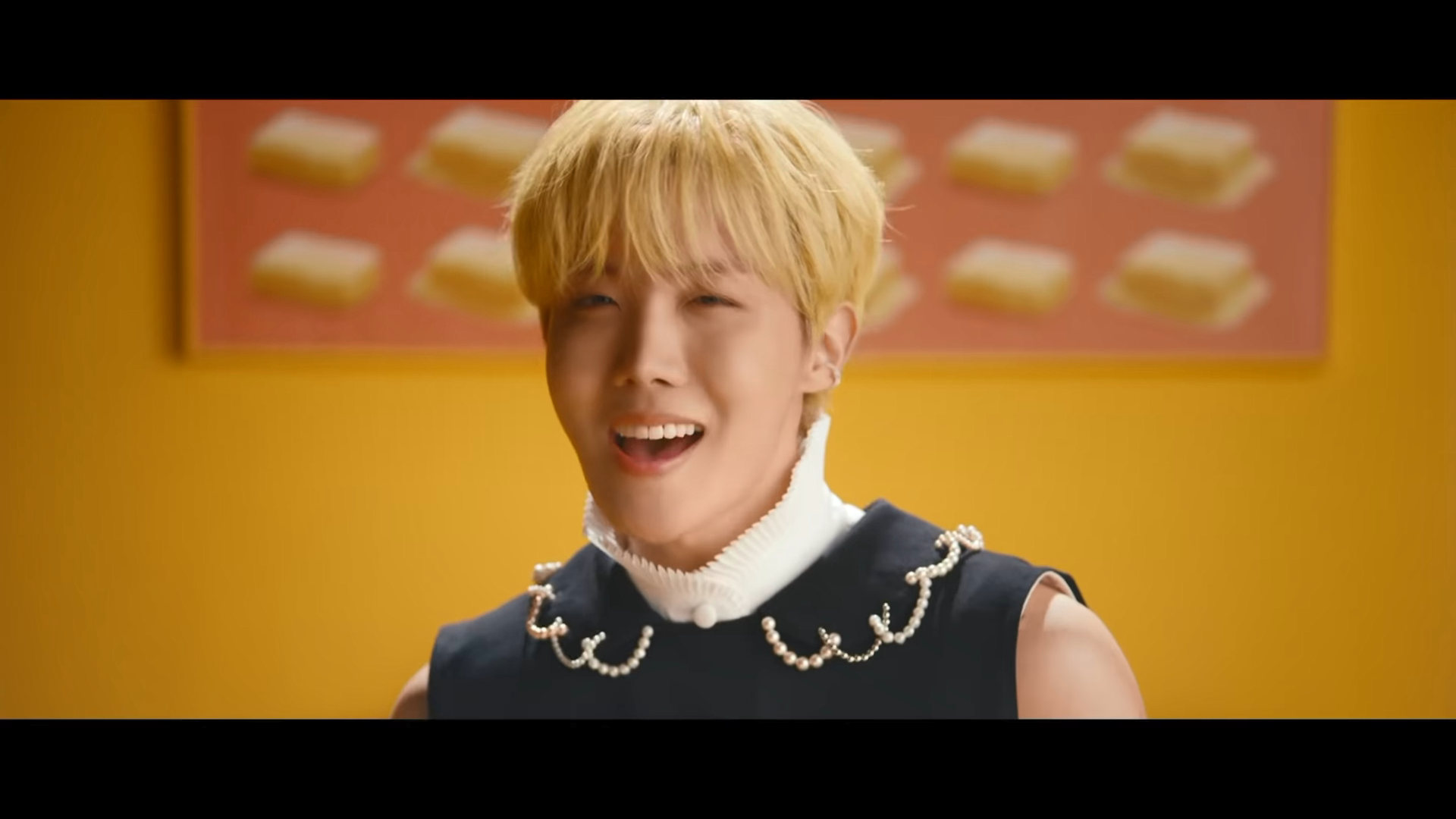 Bts Butter Mv In9jfhv1d To9m