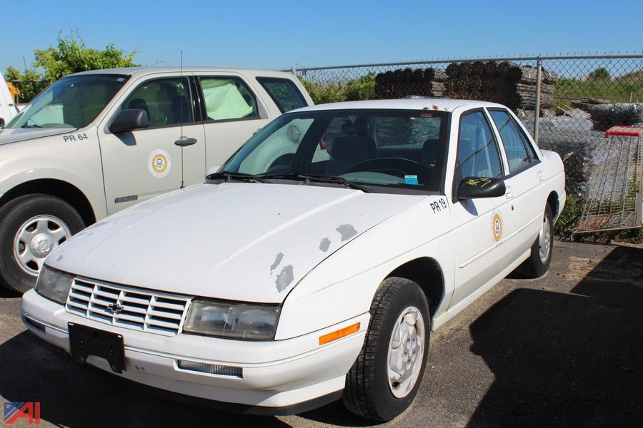 Auctions International Auction Town of Hempstead, NY 17994 ITEM 1996 Chevrolet Corsica Sedan