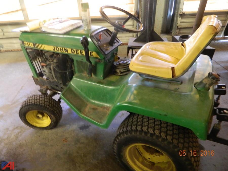 Auctions International Auction Town of Big Flats Surplus 8572 ITEM John Deere 318 Mower