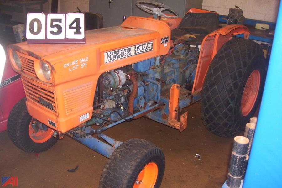 Auctions International Auction Plymouth MA South HS 9967 **7 BP