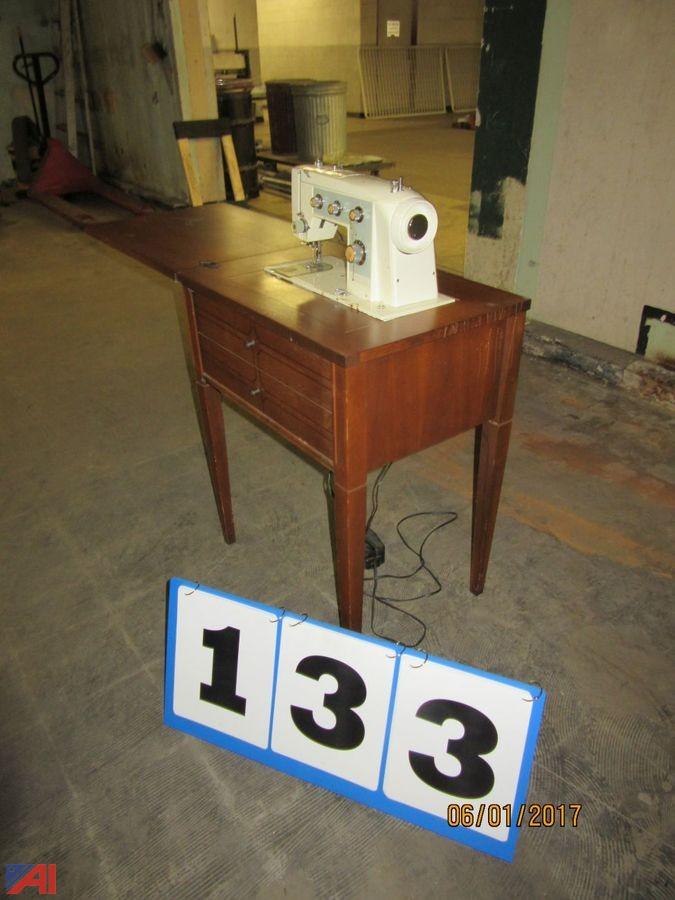 Auctions International Auction Business Liquidation 11440 ITEM